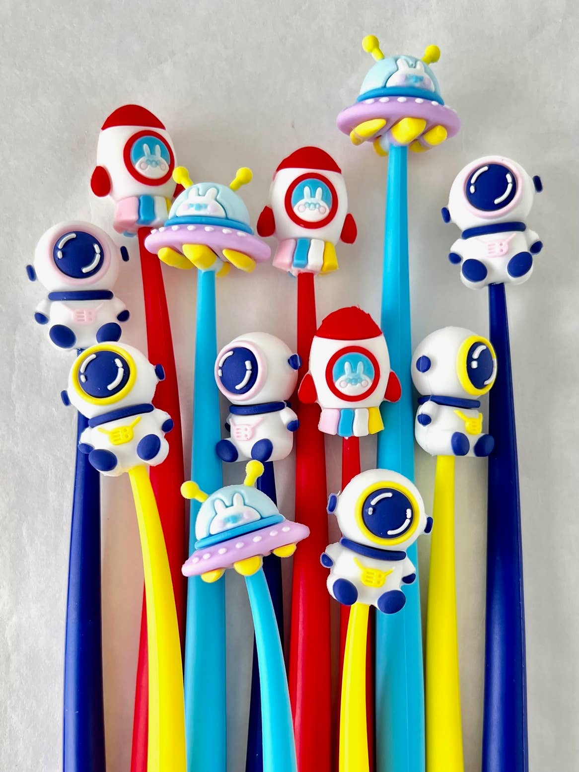 22569 UFO SPACE WIGGLE GEL PEN