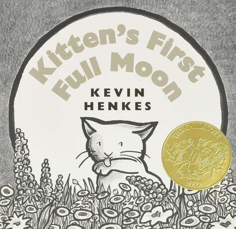 Kitten's First Full Moon Board Book: A Caldecott Award Winner cover image